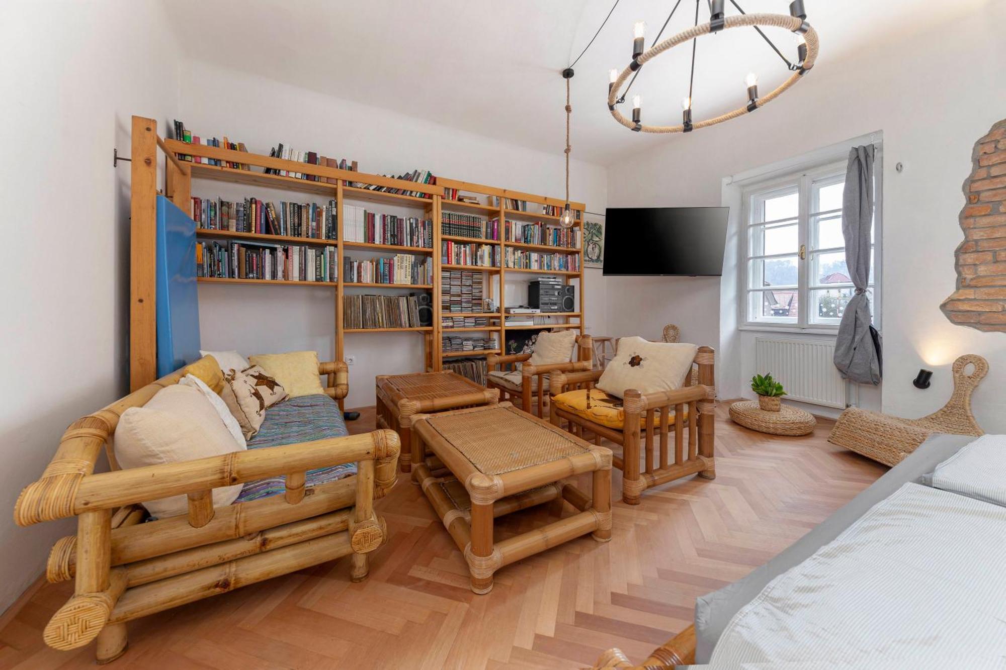 Historical Caserne Apartment Ljubljana Ngoại thất bức ảnh